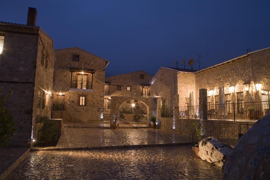 Pleiades Hotel Florina Buitenkant foto